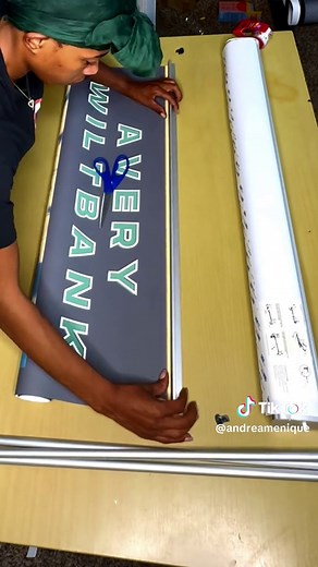How to assemble the retractable banner stands. #retractable #retractablebanner #retractablebanners #retractablebannerstands #retractablebannerstand #retractablebannertutorial