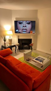 Savanna Lowe | The Creative Hot Girl 💅🏽 on Instagram: "going to Trader Joe’s y’all want anything?"