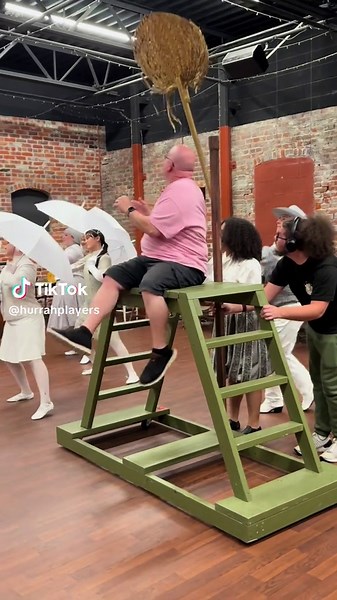 Uncle Fester loves the moon! #hurrahplayers #unclefester #theaddamsfamily #fromthistothis #behindthescenes