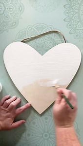 259K views · 2.9K reactions | Let’s paint some buffalo check plaid! #crafts #craftylife #wreathmaking #makersgonnamake #paintingtutorial #buffalocheck #craftyaf #seasonaldecor | Weekend Craft | Facebook