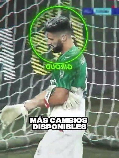 Is Giroud the new Manuel Neuer? 🤔⚽🔥