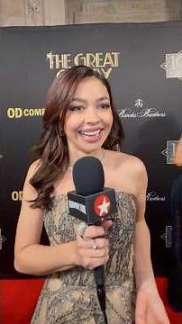 Sarah Hyland & Eva Noblezada talk Daisy Buchanan in Broadway’s THE GREAT GATSBY!