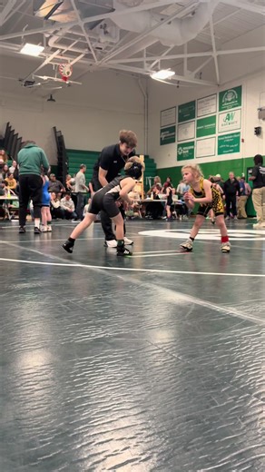 1st Comp of the weekend, match 1/3… 🥇 #fyp #foryoupage #wrestlersoftiktok #python #1stplace