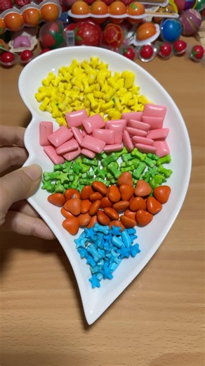 Color cute gummy chocolate ❤️💚