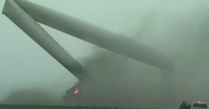 Video: Massive Wind Turbine Collapses and Burns After Strong Storm Moves Through Oklahoma