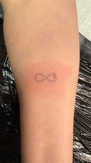 Daniella Comparetto | ✨ Infinity: means without limit, without end, or forever ♾️ ✨ My lovely client came to me yesterday for her first tattoo. I was a little... | Instagram