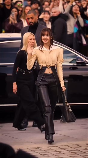 Paris Fashion Week 2026. #trending #fashion #fashionweek #dior #runway #style #viral #redcarpet