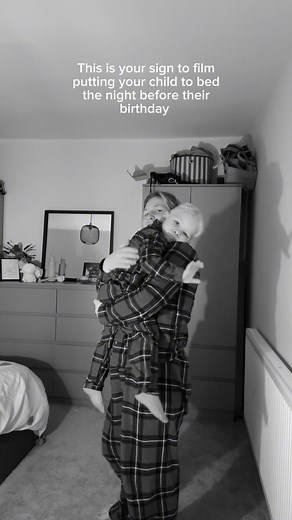 I can’t stop crying 😭 The most beautiful way to watch you grow, but my goodness does it make my heart hurt ❤️ #birthday #toddler #newmum #firsttimemum #memories #photos #photographs #toddler #motherhood #mumsofinstagram #mumsofinsta #diy #relatable #firstbirthday #keepsake | Franksmum2