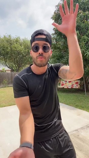 Aquí llegó tu Shark: Prince Royce y Safaera