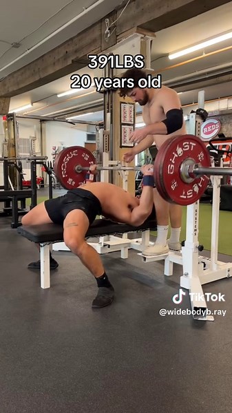 Bench Press Progression by Age: 15 to 21 Years Old