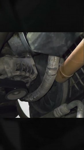 Check AC Radiator Fan Not Working on VW Polo 9N 2003 6