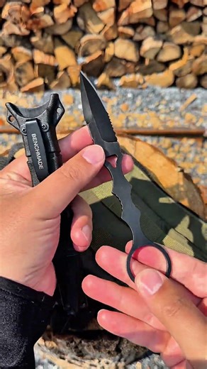 This Knife Carries Perfectly