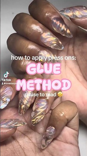 press on application tutorial 💅🏽 #nails #diynails
