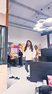 🎀Цагаан гаатай шампунь🎀 Найрлагандаа цагаан болон polygonum miltiflorum навч зэргийг агуулсан учир тослогийг тэнцвэржүүлэ, үс уналтаас сэргийлж, хуйхыг цэвэршүүлж, үсийг намирсан, хөвсгөр болгож өгнө. 💸Үнэ- 16.000₮ 🔢Барааны код: 2012 🛺Хүргэлт үнэгүй 📲Утас : 7222-8383📱 | MOMO Shop