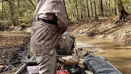 Wouldn't trade my Go Devil Surface Drive now days, but have told numerous friends of mine that when I had this 35hp Beavertail longtail years back, there was NO PLACE I couldn't/wouldn't go and get out of. Never stuck this boat in a marsh or the swamps. Truly was like having 4WD. Now, damn near destroyed my shoulder from running it during those seasons, but sometimes wish I had this old longtail still and a SD. Best of both worlds!