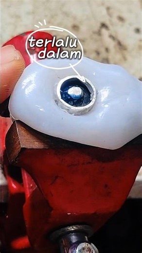 How to set a gemstone if it is too deep