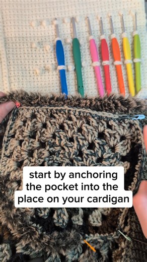 How to whip stitch onto a hexagon Cardigan. #Crochet #crochetfyp #hexagoncardigan #GrannySquare #crochetpockets | The Mad Art Lifestyle