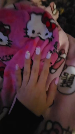 hello kitty nails absolute loved them