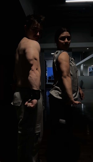 Effective Arm Workout Routine for Couples