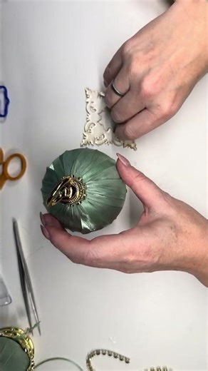 To shape the plastic, I use a heat gun. #diy