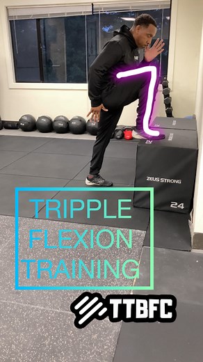 TRIPPLE FLEXION TRAINING… In addition to Corrective Exercise we focus on functional movement patterns including functional strength training.. Examples of TRIPPLE FLEXION at work.. Sprints, Squats, Lunges… JOIN THE CLUB #TTBFC | Train The Brain Fit Club