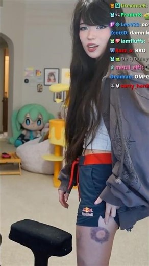 Emiru shows the bruises