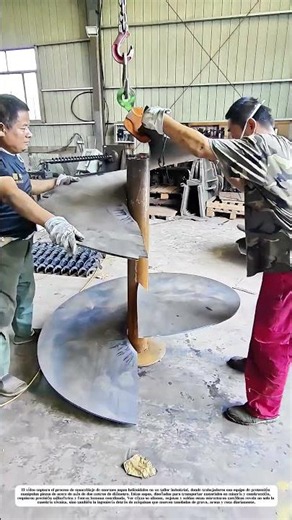 Forjando espirales de acero: ¿Cómo se construyen las aspas gigantes que mueven montañas?