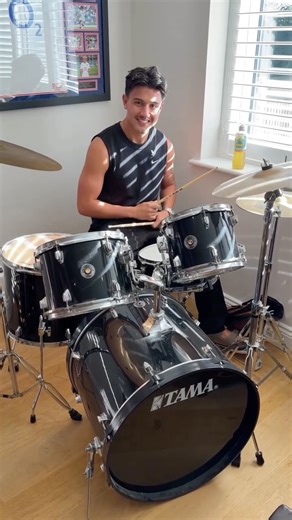 Marcus Smith on Instagram: "Work in progress 👷🏽‍♂️ Any tips welcome! 🥁 ⬇️"