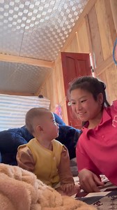 Ở nhà trông con thôi mọi người ạ #sungbau | Sùng Bầu