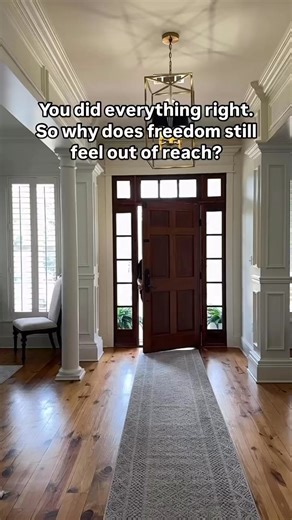 To the empty nesters who did everything “right”…You went to school.Got the job.Built the career.Raised the kids.You gave your best years to making sure everyone else had what they needed.And now the house is quiet.The calendar’s lighter.But your soul is whispering… “Now what?”Here’s the truth no one told us:Freedom doesn’t magically show up when the kids move out.You have to build it — on purpose.That’s why I chose a new path.Not a second career.Not another 40 hours.Just a smarter way to earn — 