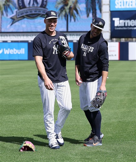 MLB spring training games today: Schedule and how to watch Friday openers