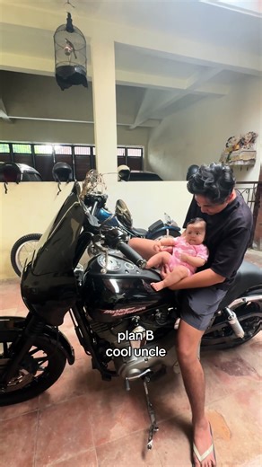 Harley Davidson Chopper Customization by Ayu Sakura