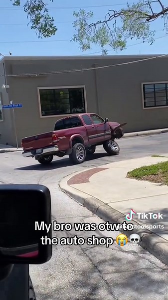 What happened 😭 @Rubbin’ is Racing | barstool sports barbie