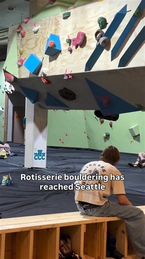 Hard to say how this translates to the mountains, but wow does it look like fun! How many rotations do you think you'd make it around? 📸 @ejdaiber @castleclimbingclub | Climbing Magazine