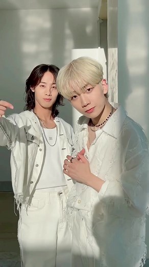 #HYUNYUL × #TAEMIN 💜💙 #PhantomPainChallenge #HiFiUnicorn #HFU #ハイファイユニコーン #ハパユ #하이파이유니콘 #하파유 #さっちゃん僕は #さち僕 #PhantomPain #HiFiUnicorn_FANTASIA #FANTASIA #band #dance