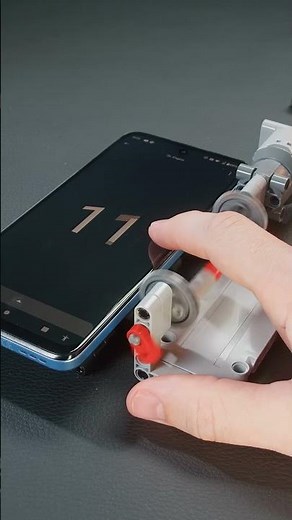 Human VS Robot Auto Clicker - Lego Technic #lego #legotechnic #autocliker