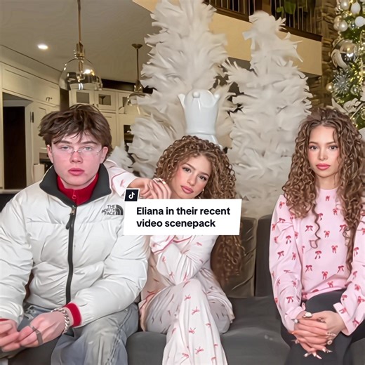 Kalogeras Sisters Read Fan Fiction - 4K Scenepack