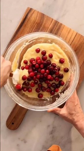 Preppy Kitchen/John Kanell Makes A Soft And Zingy Orange Cranberry Bread 🍞🍊😍
