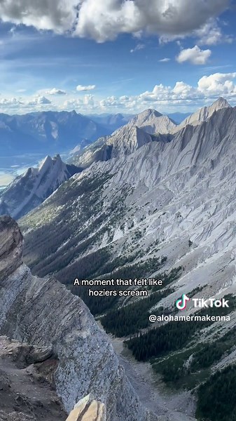 Explore Old Man Mountain Hike in Jasper National Park