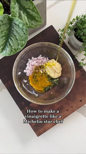 How to Make a Vinaigrette like a Michelin Star Chef