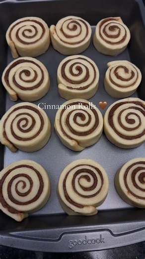 Delicious Homemade Cinnamon Roll Recipe
