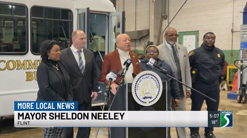 Flint debuts new Flint Pal Communty Bus