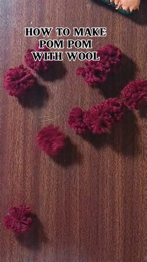 how to make pom pom with wool #pompom #diy diy pom pom with wool . #ytshorts #craftmaterials #trend