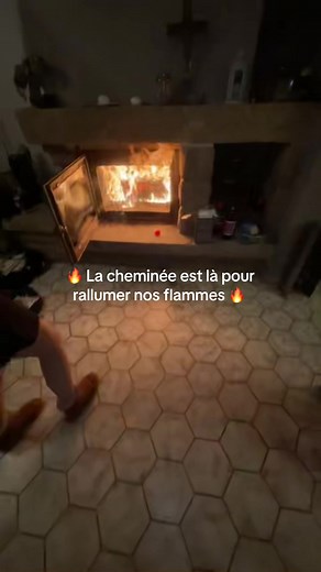Flammes de Nouvel An : Rallumer la Cheminée