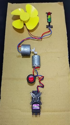 Gear Motor Generator Electricity Generating Using DC to DC Dynamo _ DC Motor