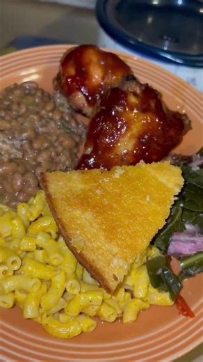 Sunday BBQ Baked Chicken & Mac & Cheese