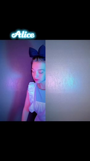 #POV the Chesshire Cat gaslights Alice 💜🤍🩵 #acting #aliceinwonderland #Disney #cheshirecat #Wonderland #crazycae #foryoupage #fantasy