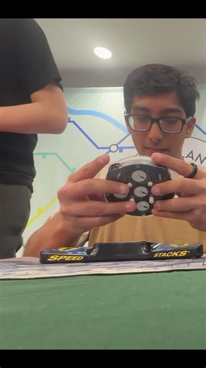 Rubik's Clock Solved in 7.30 Seconds! #fast #rubikscube #fun #viral #cubing #clock #fyp