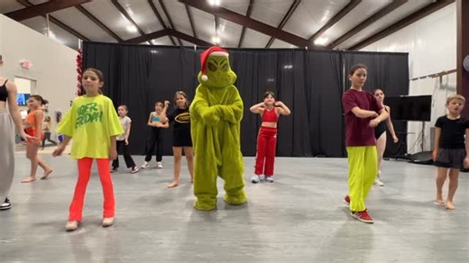 Bridge Dance Arts on Instagram: "The Grinch came to Hip Hop! 🍌🐊🎄 #sofun #bridgedancearts #mrgrinch"