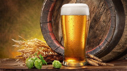 The Midwest grocery store chain where customers can drink a local craft brew on tap while they shop